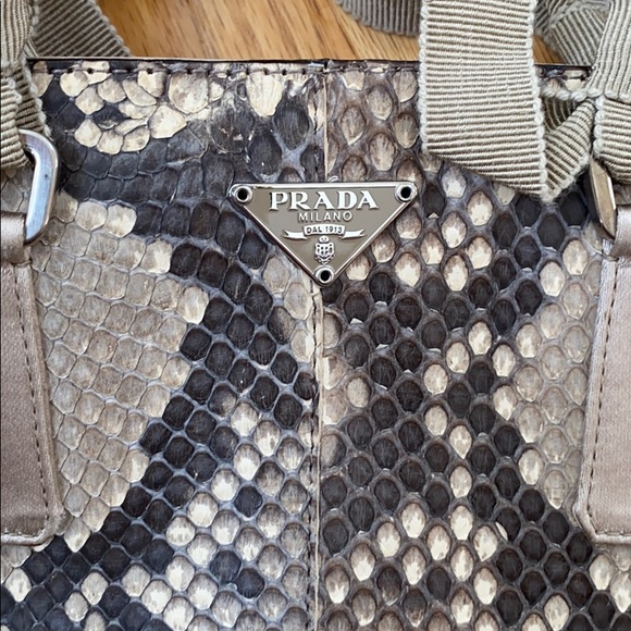 Prada evening bag - Picture 3 of 8